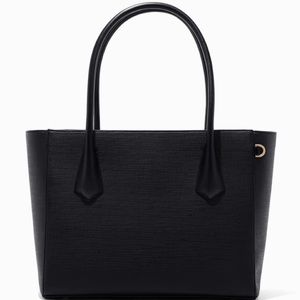 Dagney Dove Legend Tote